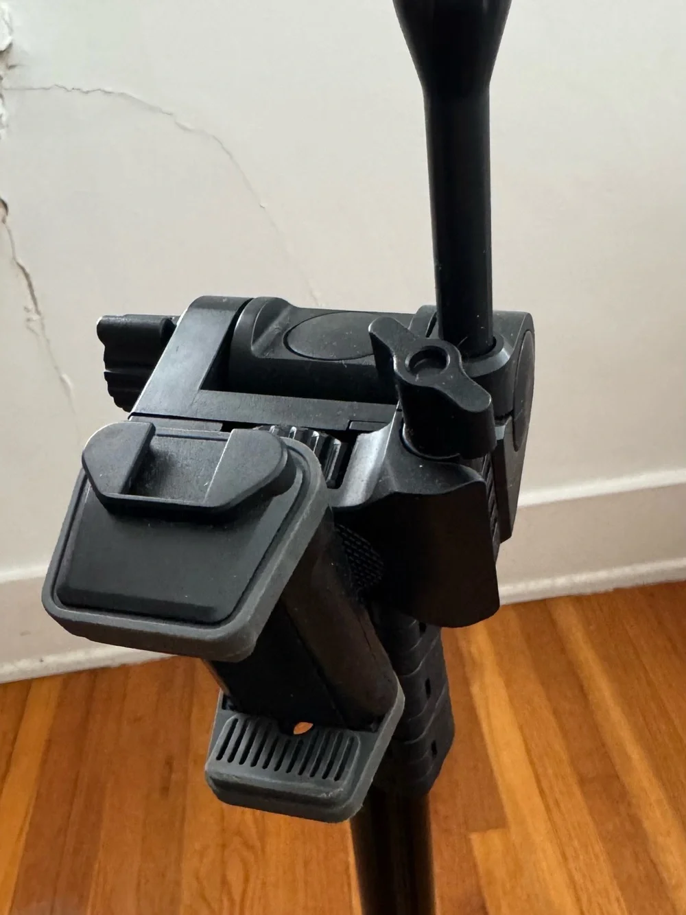 UBeesize black Camera/Light Tripod Stand with Adjustable Head
